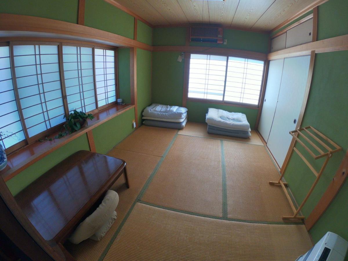 Kumano Backpackers Hostel Tanabe Buitenkant foto